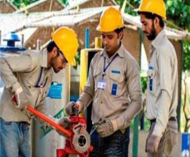 Pipe fitting trade test with safety helmets